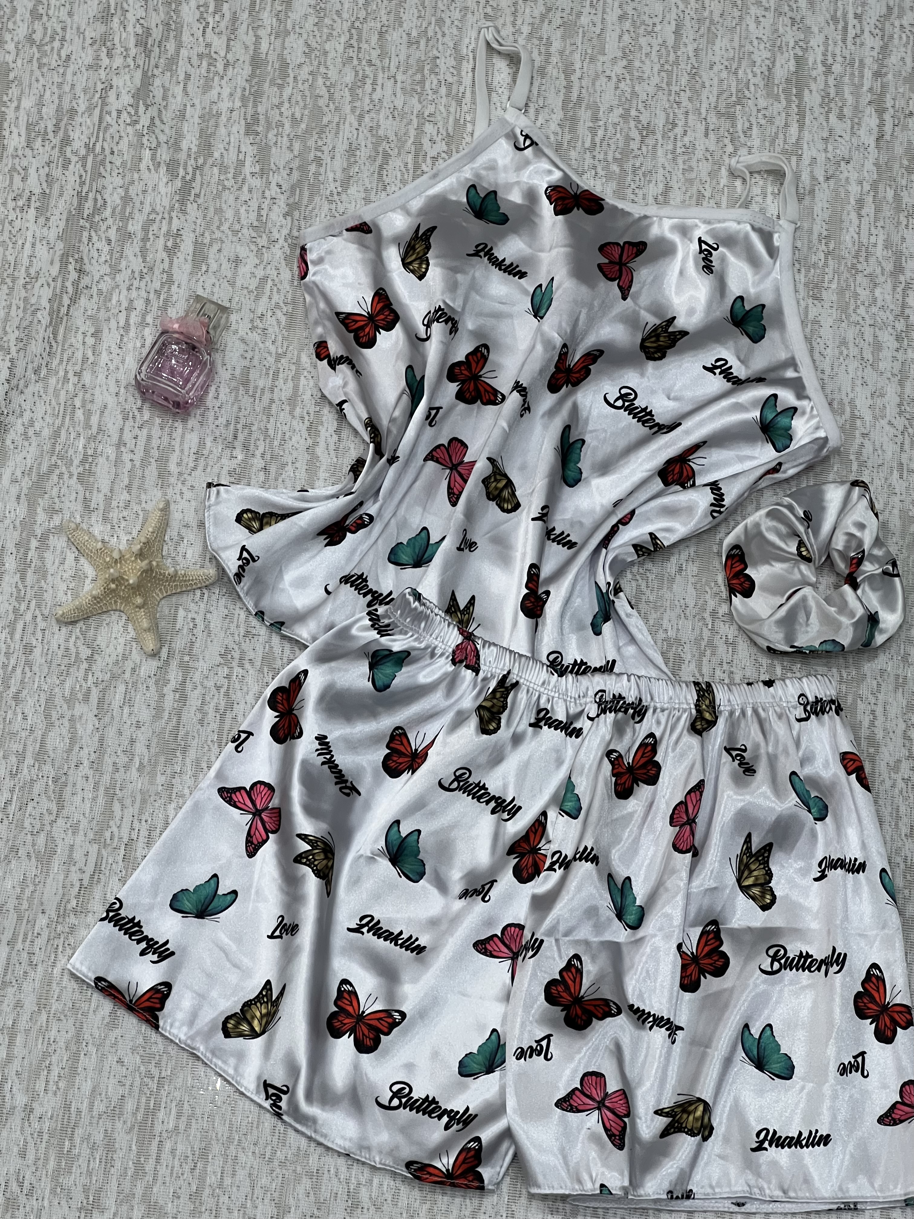 تاپ و شورتک پروانه